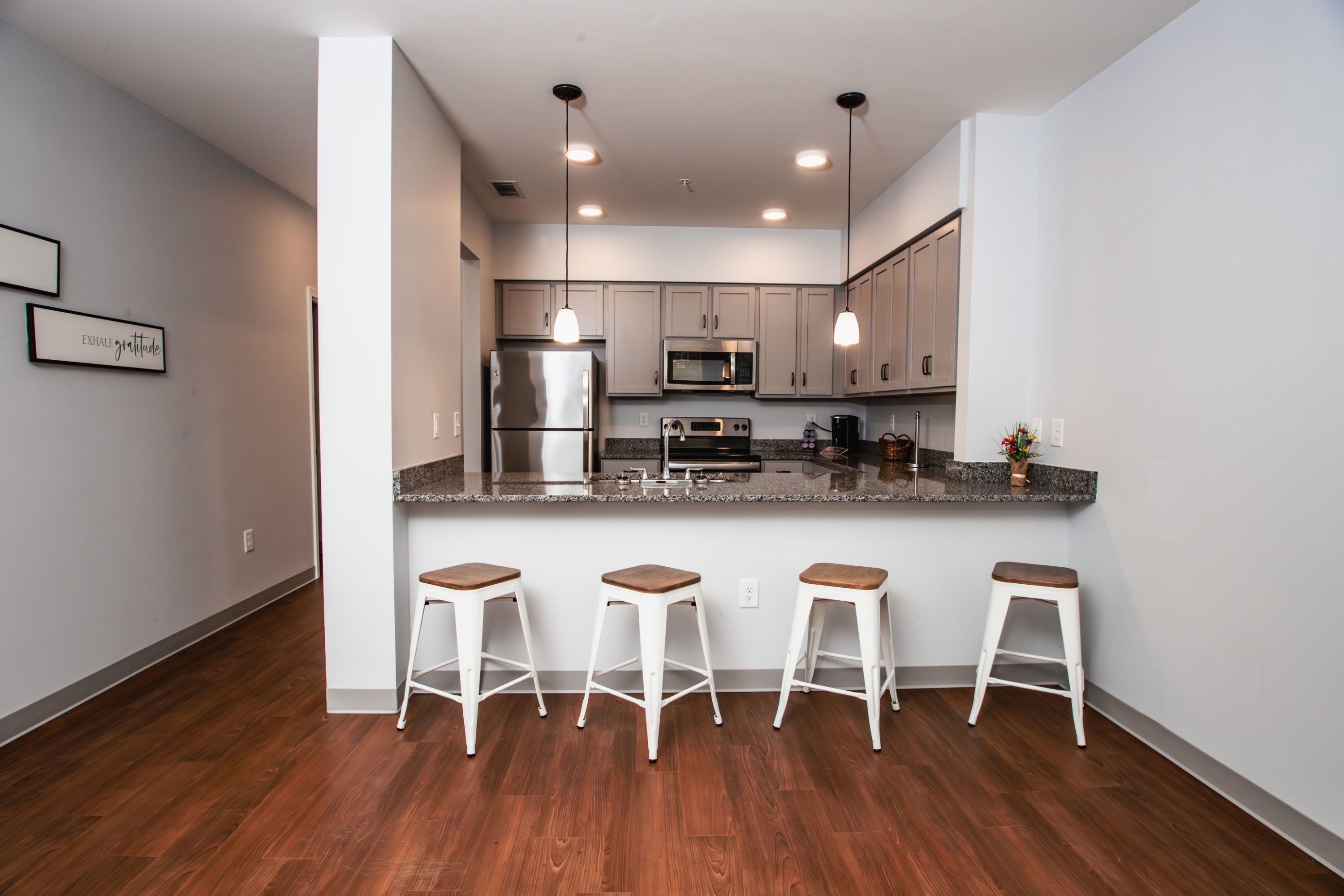 475 Bellamy Lane, 1001